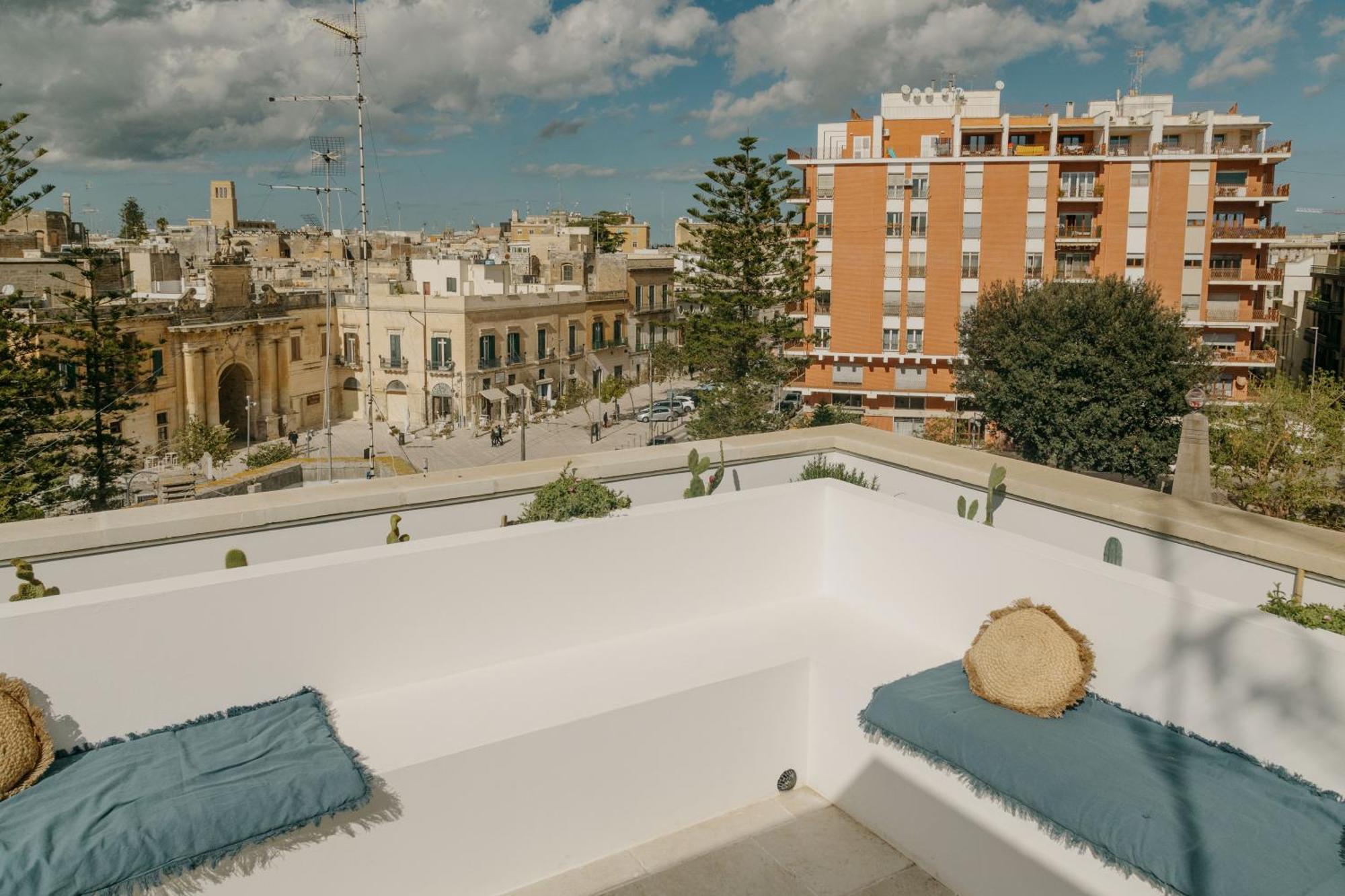 La Bella Vita Lecce Bagian luar foto