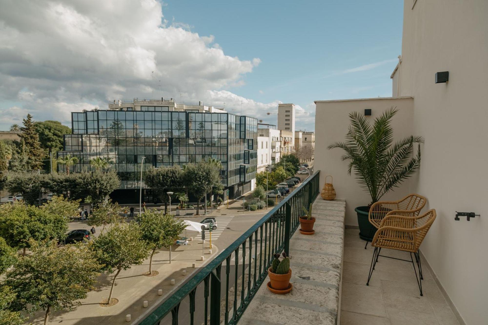 La Bella Vita Lecce Bagian luar foto